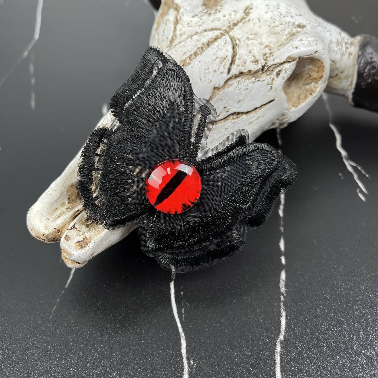 Halloween Red Eyeball Embroidered Butterfly Duckbill Clip