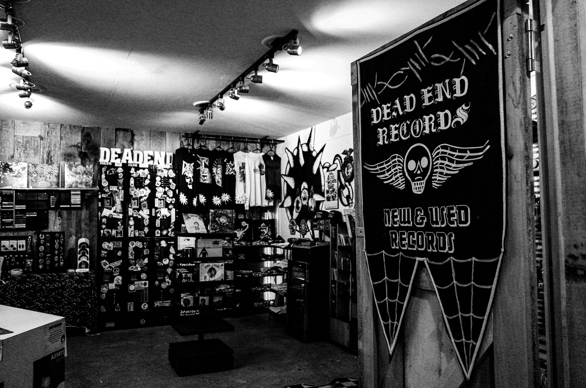 Contact – Dead End Records LLC