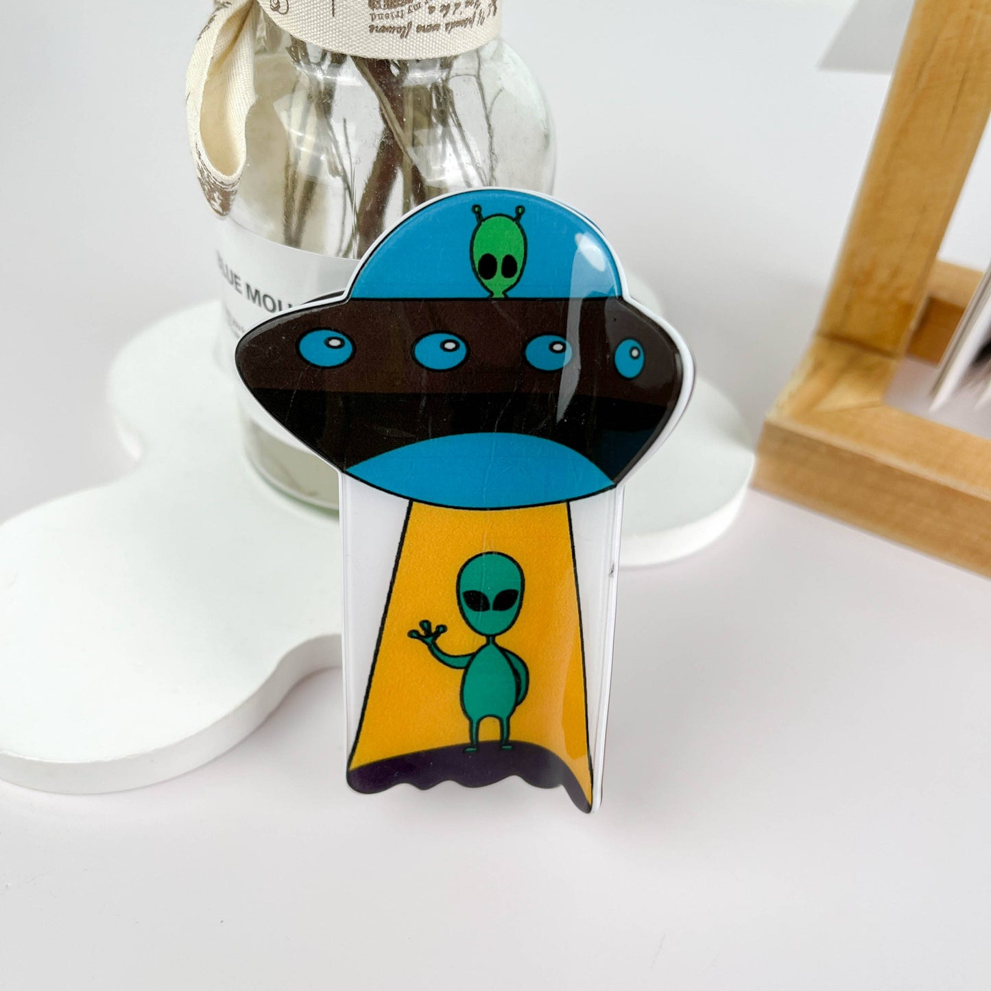 Super cute alien hair claw clip