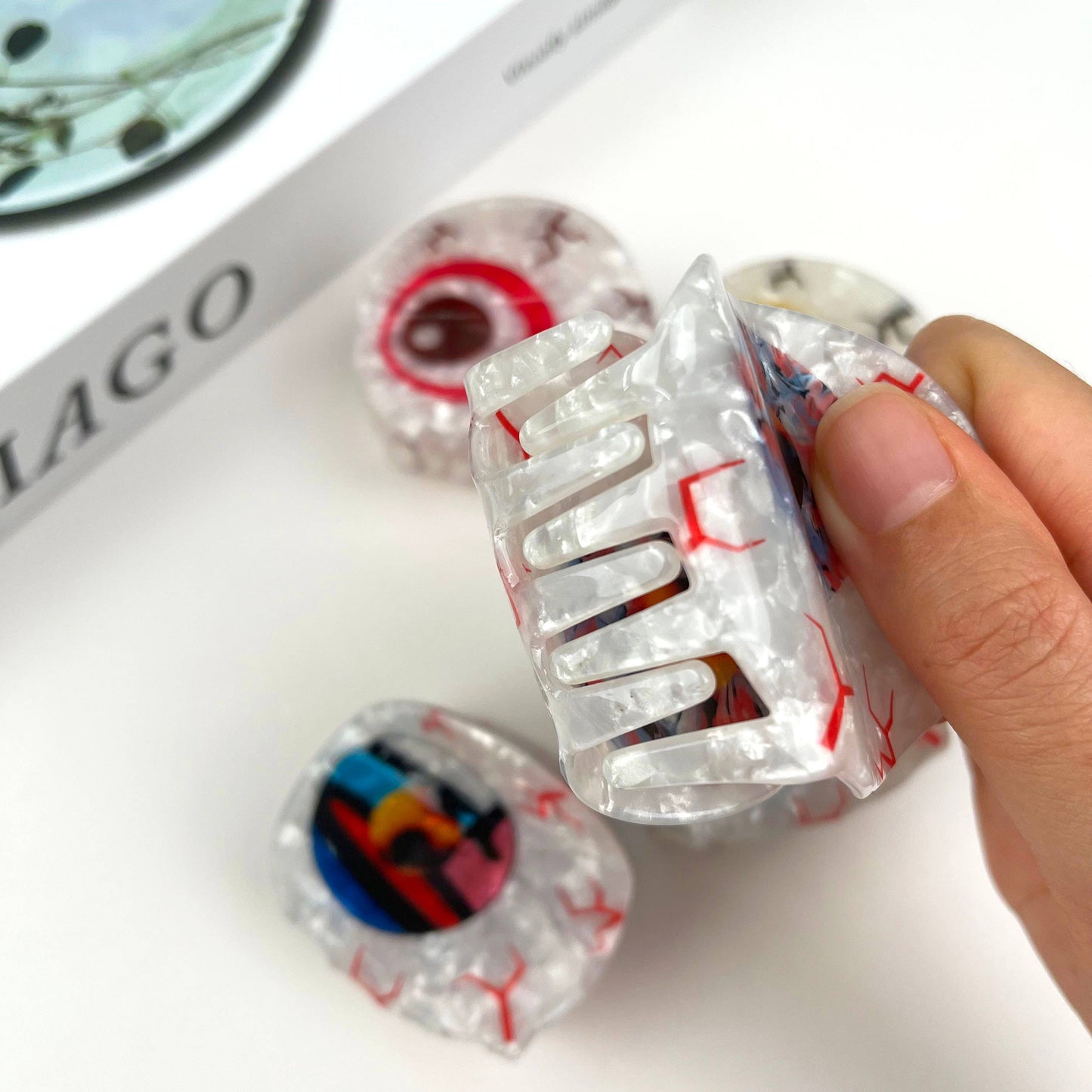 Personalized eyeball hair claw clip
