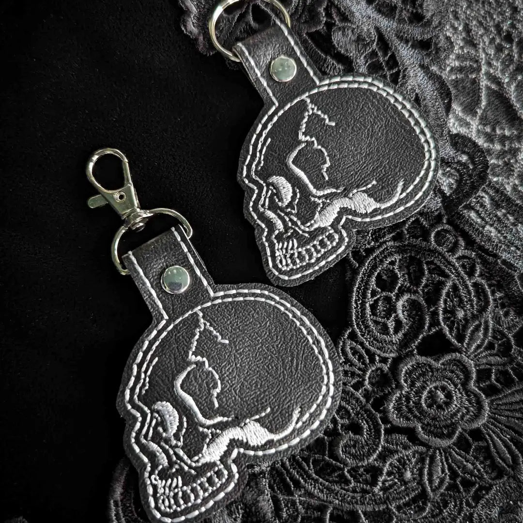 Black Skull Keychain - Faux Leather