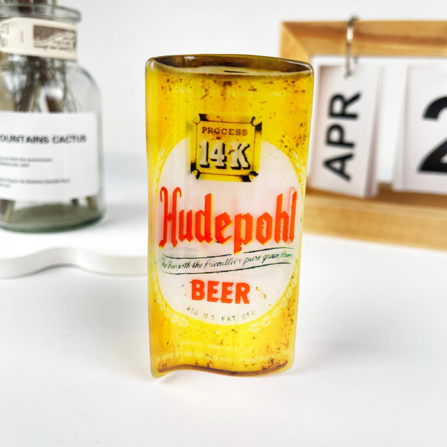 Beer can acetic acid hair claw clip