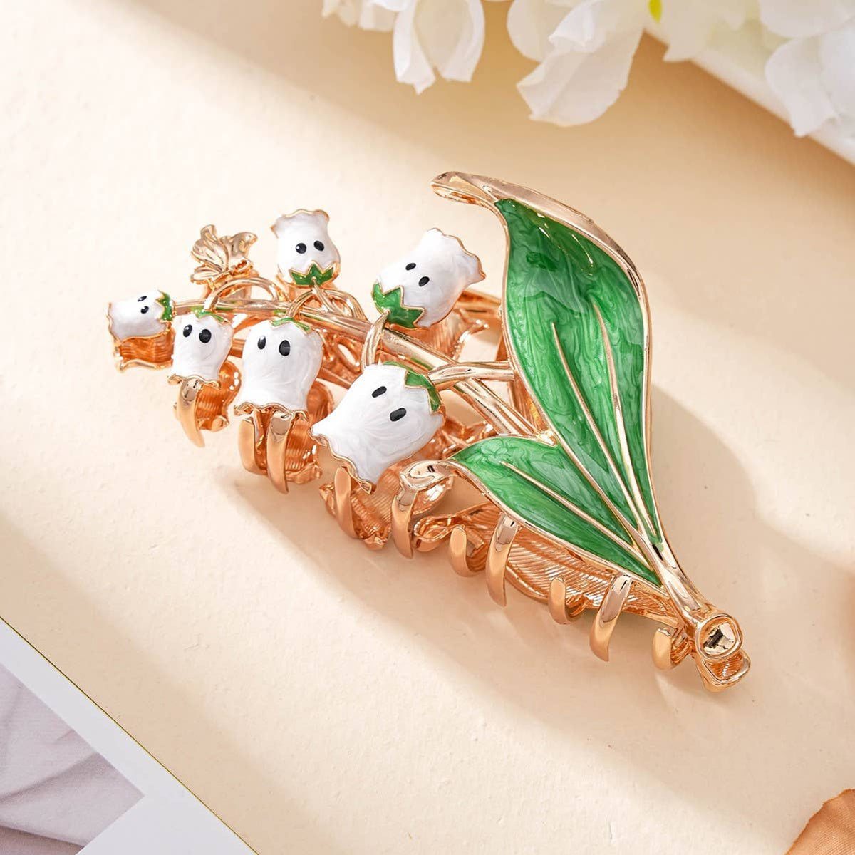 Ghost Lily Hair Claw Clip