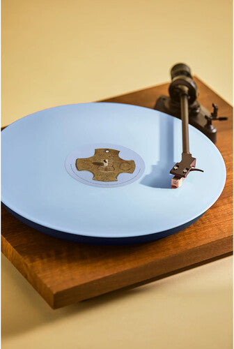 Sabrina Carpenter - Man's Best Friend [Explicit Content] (Parental Advisory Explicit Lyrics, Colored Vinyl, Blue)