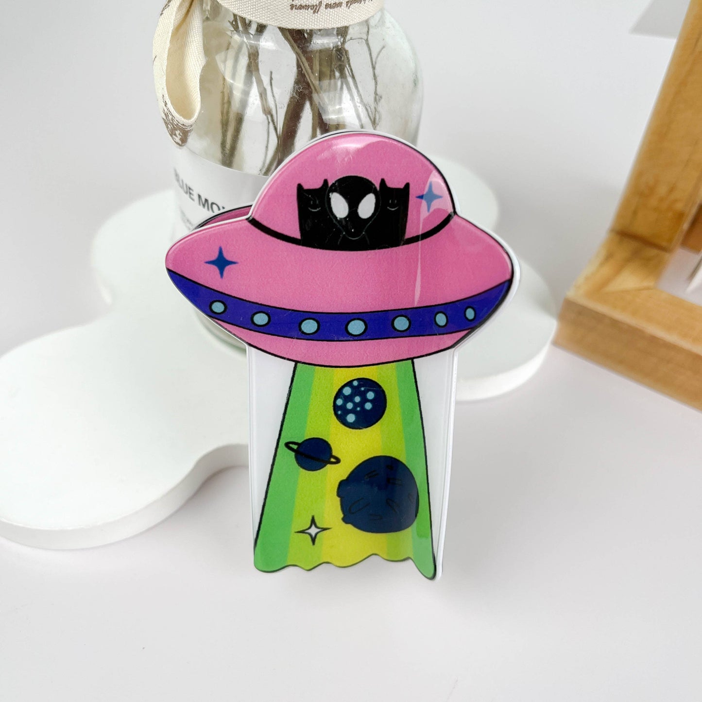 Super cute alien hair claw clip