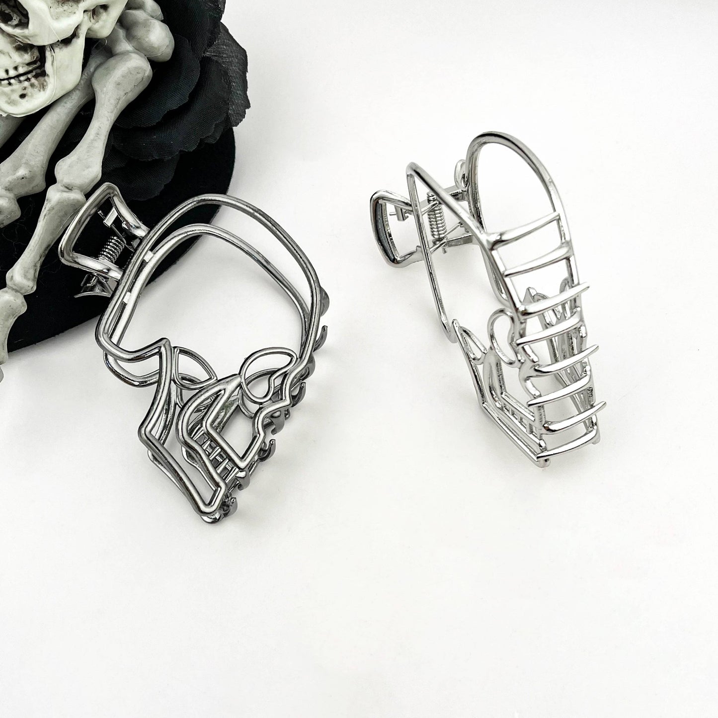 Hollow Skull Halloween Hair Claw – Spooky Style