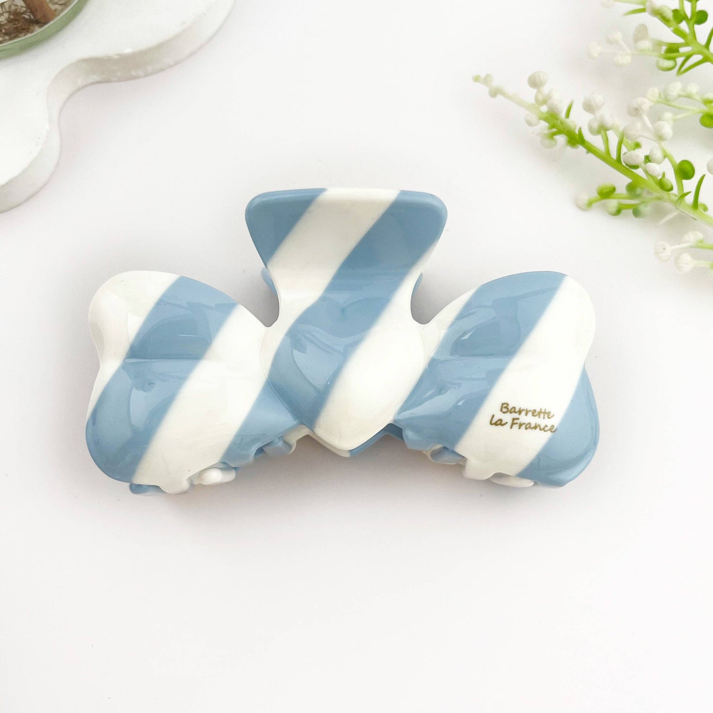 Vintage Heart Acetate Hair Claw with 3D Bow