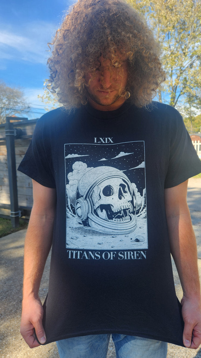 Titans of Siren"Astro-Skull” shirt